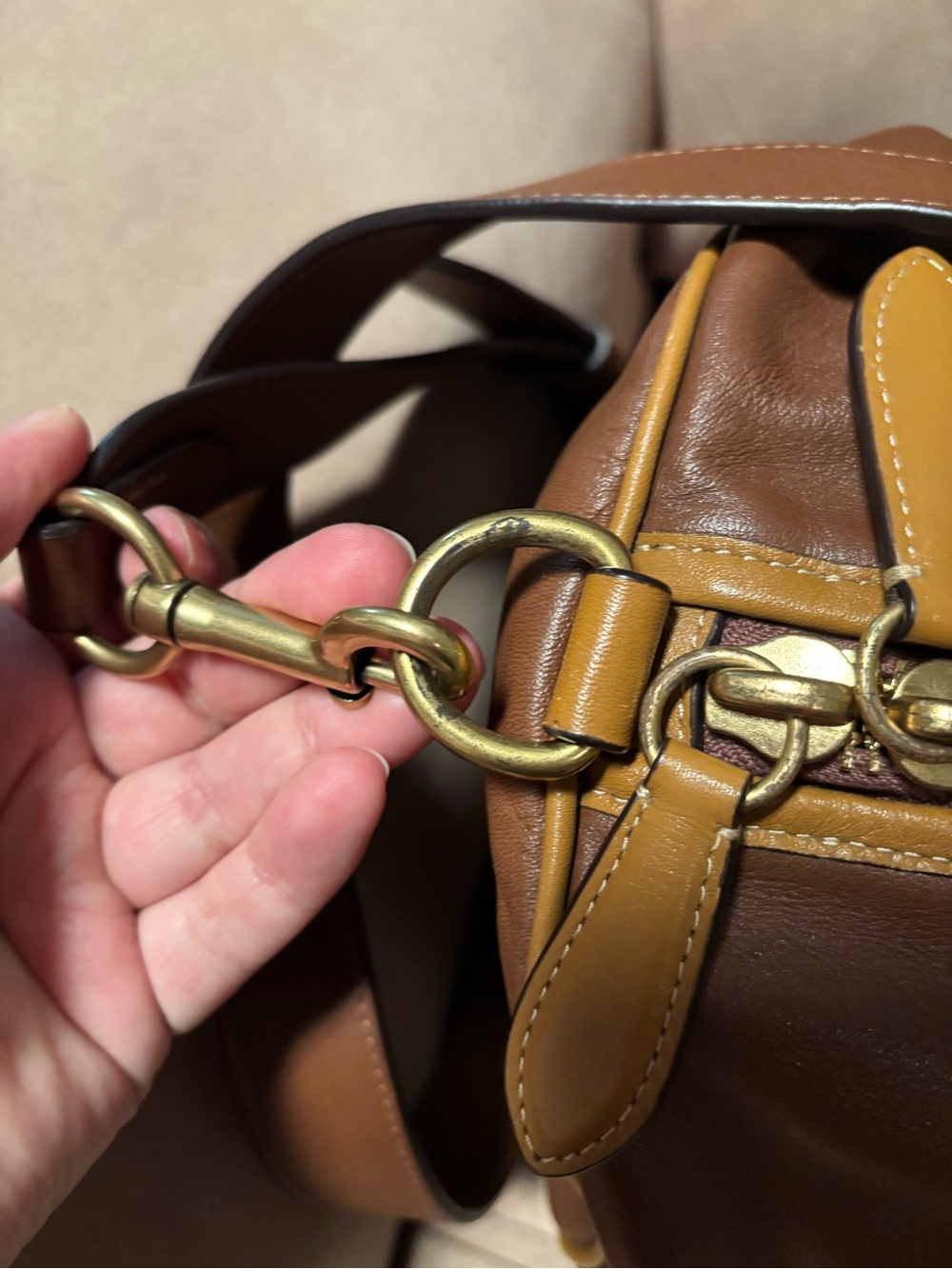 GUC Coach SAMPLE Duffle - Picture 10 of 16